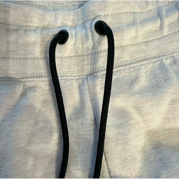 🔥NIKE GIRLS JOGGERS | SIZE M🔥 - Picture 5 of 8